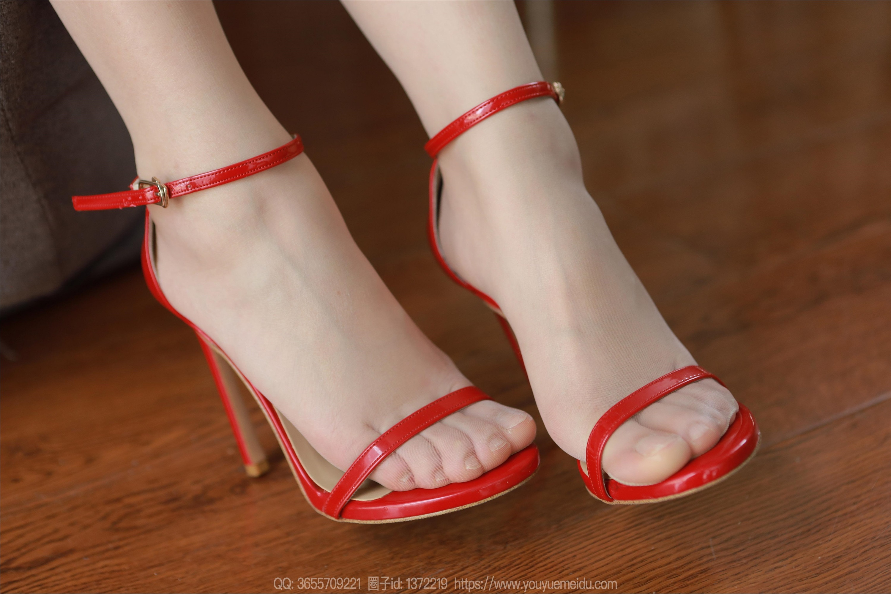 IESS异思趣向  2024.04.05 丝享家 1708 小婕《红》